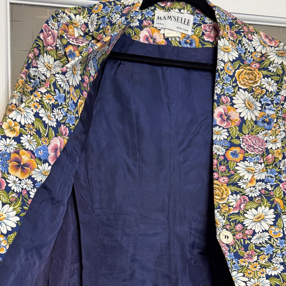 Mamselle Vintage Vibrant Floral Blazer - Multicolor - Picture 6 of 11
